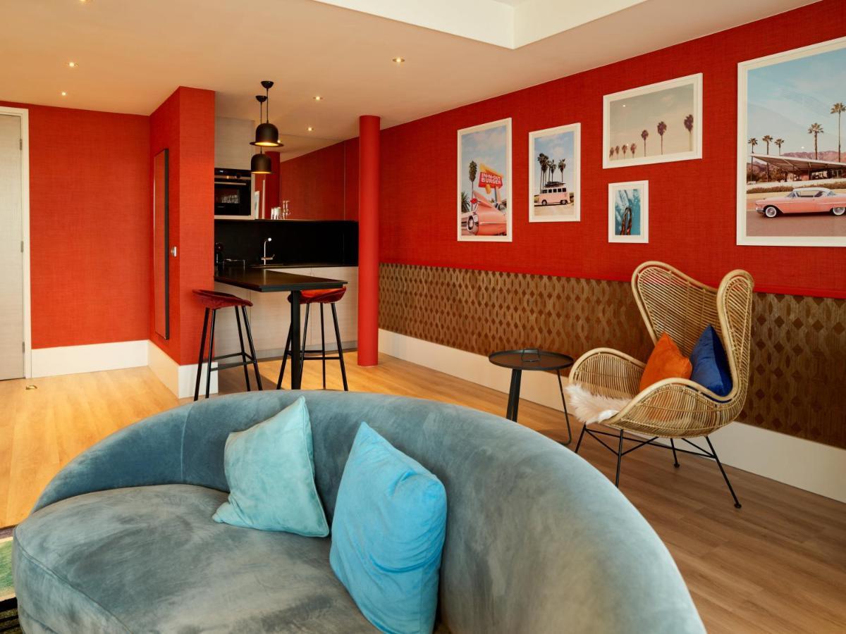 Van Der Valk Hotel Den Haag ノートドルプ エクステリア 写真