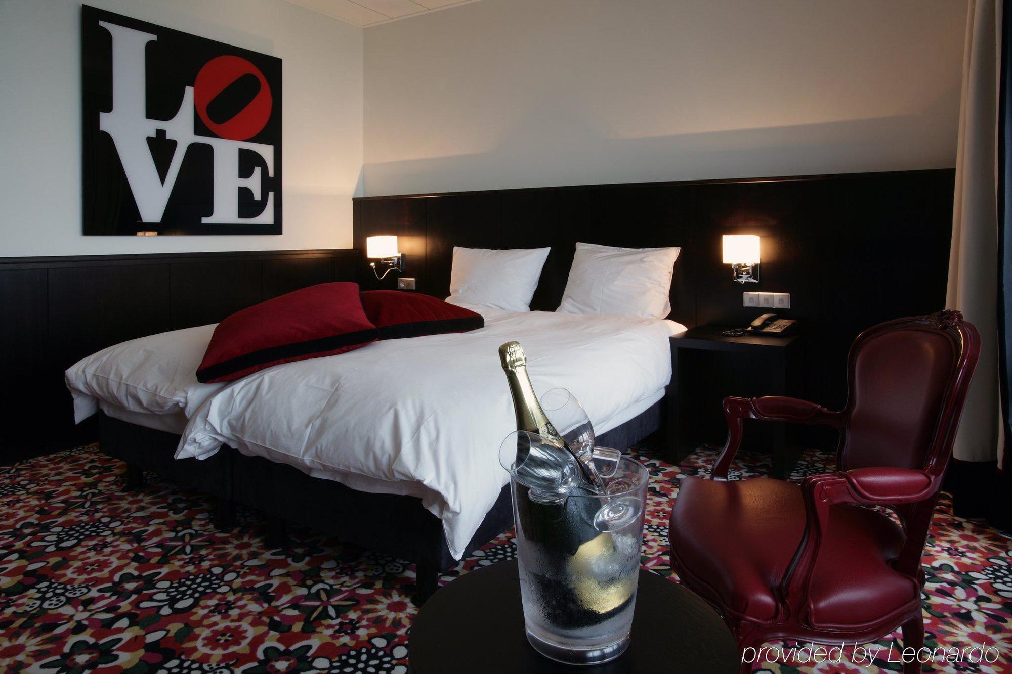 Van Der Valk Hotel Den Haag ノートドルプ エクステリア 写真
