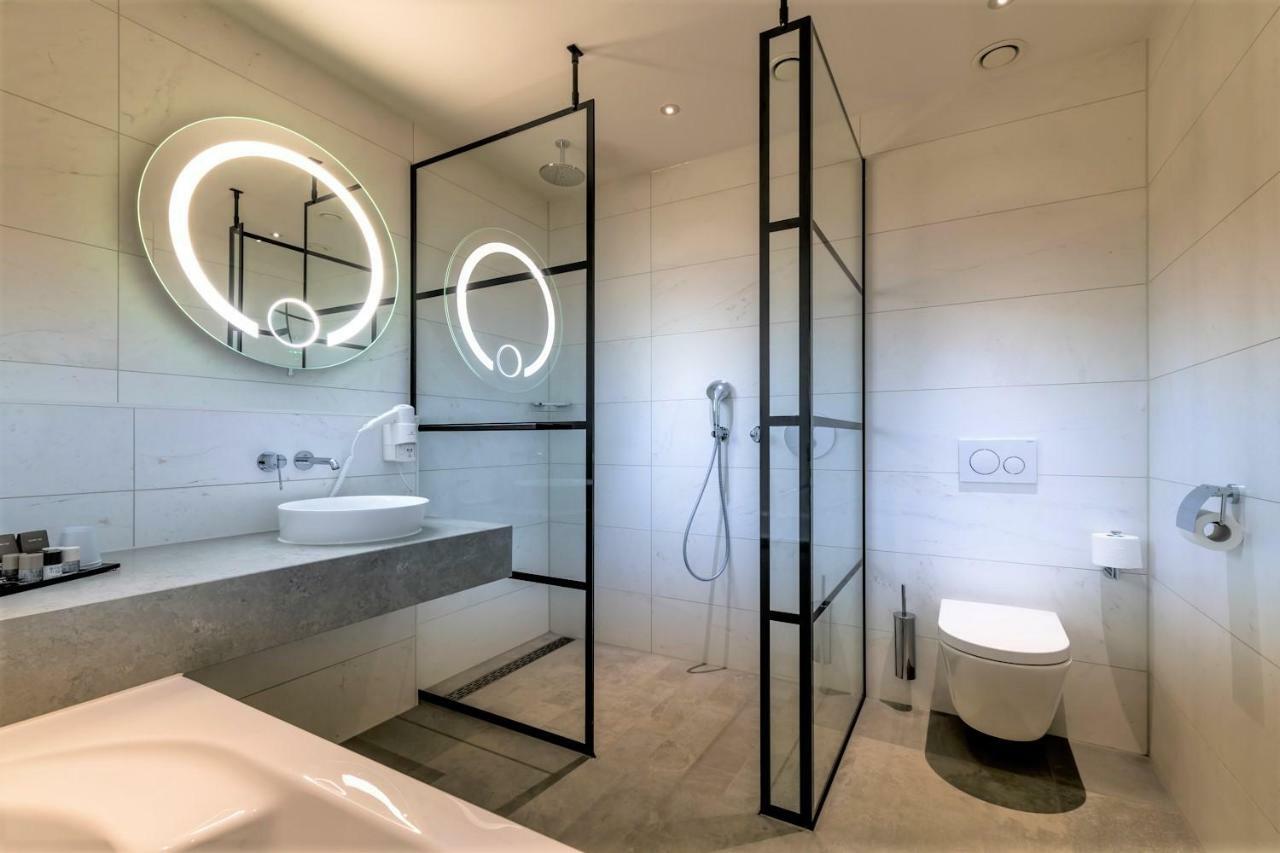 Van Der Valk Hotel Den Haag ノートドルプ エクステリア 写真
